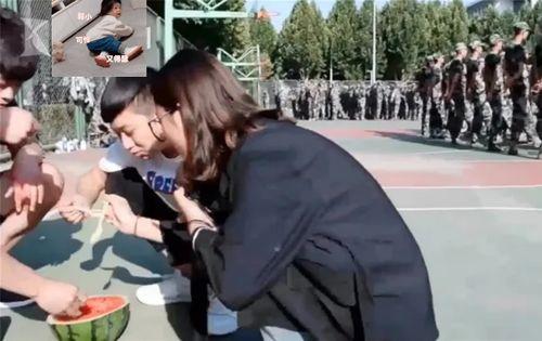 学生跳舞吃瓜视频,学生跳舞吃瓜视频走红网络