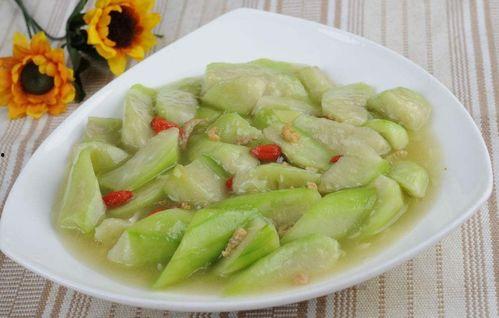 湖中医吃瓜图片,一图看尽校园生活百态