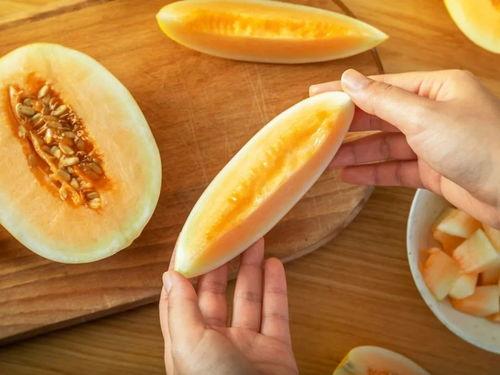 再吃一口瓜,揭秘娱乐圈背后的故事